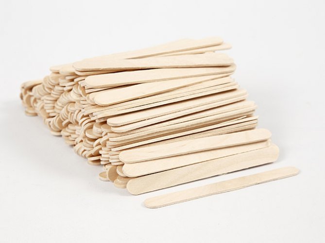 Askartelutikku Creativ Company 10 x 115 mm puunvärinen /200, hinta 4,27€