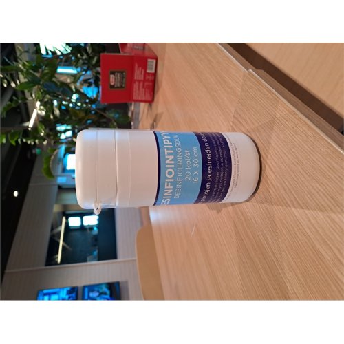 Desinfiontipyyhe, hinta 5,85€