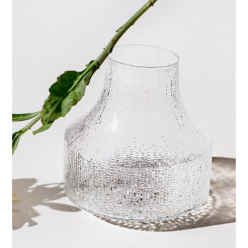Iittala ultima thule lasimaljakko 82x97mm kirkas 1 kpl = 2 maljakkoa 2kpl, hinta 232,40€