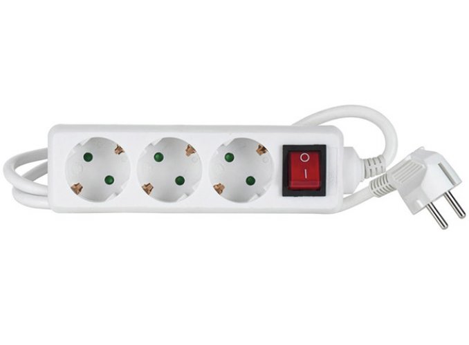 Jatkojohto kytkimellä Airam 3-osainen 1 m, hinta 7,03€