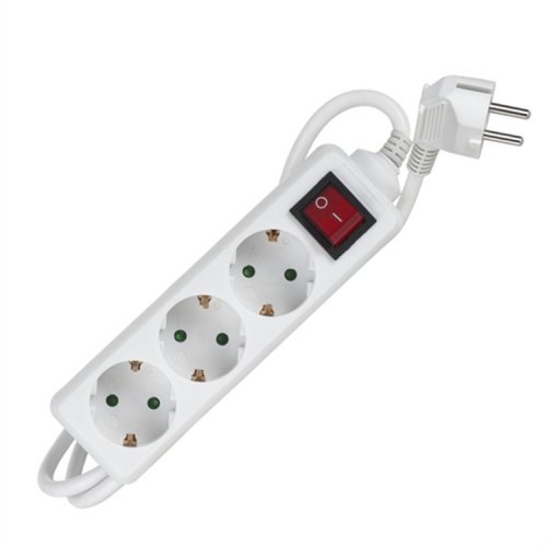 Jatkojohto kytkimellä Airam 3-osainen 5 m, hinta 12,27€