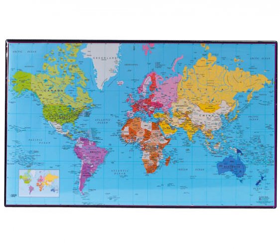 Kirjoitusalusta Maailma 36,5x59,5cm, hinta 7,27€