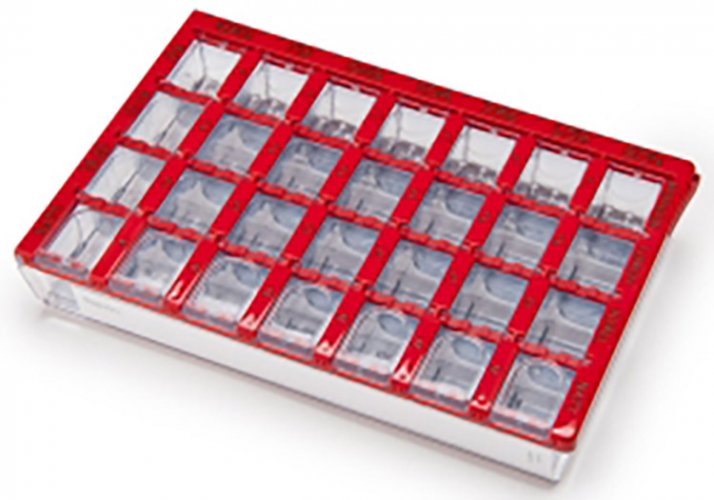 Lääkedosetti Medi punainen ruotsinkielinen, hinta 11,38€