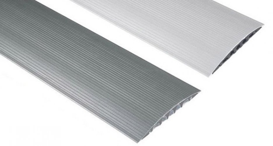 Lattialista Kaapeleille 9 cm x 3 m tummanharmaa, hinta 210,31€