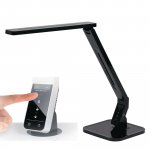 Led-pöytävalaisin Touch