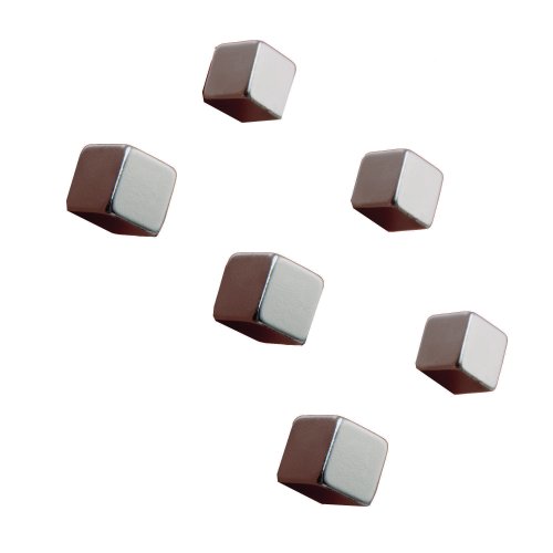 6561281 Magneetti Sigel Superdym 4kpl. Hopeanväriset tyylikkäät neliönmuotoiset magneetit sopivat hyvin lasitauluille mutta käyvät myös tussitauluihin. Katso myös valkotauluja verkkokaupastamme.