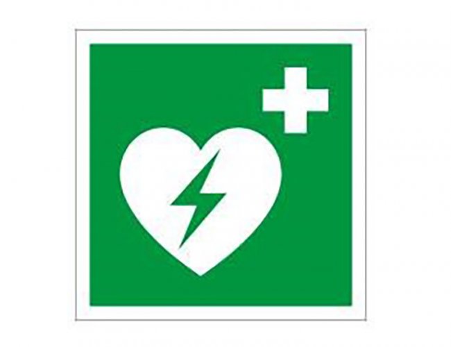 Opastekilpi defibrillaattorikaapin tarra 15 x 15 cm, hinta 17,96€