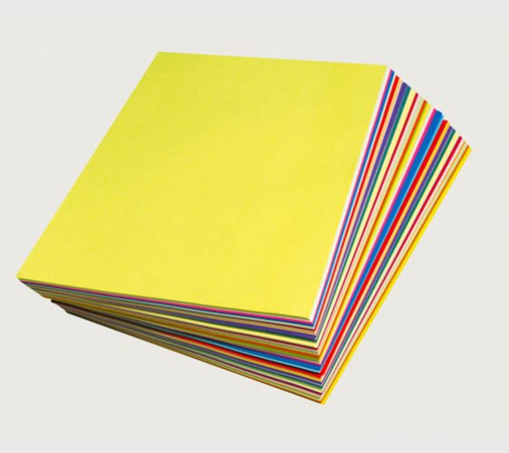 Piirustuspaperi A4 80G 25 värin lajitelma /500, hinta 26,60€