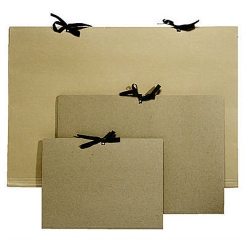 Piirustussalkku A4 nauhasuljenta ruskea, hinta 2,10€