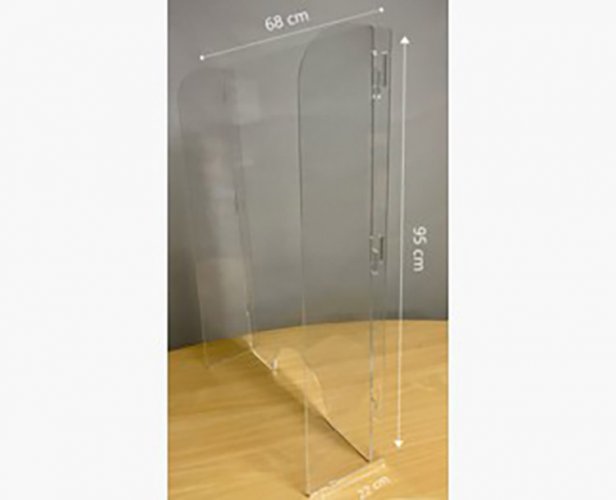 Pisarasuoja pöydälle 68 x 95 cm, hinta 133,36€