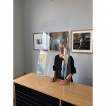 Pisarasuoja säädettävällä korkeudella 55 x 95 cm