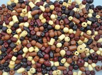 Puuhelmet Playbox luonnon värit 250 g