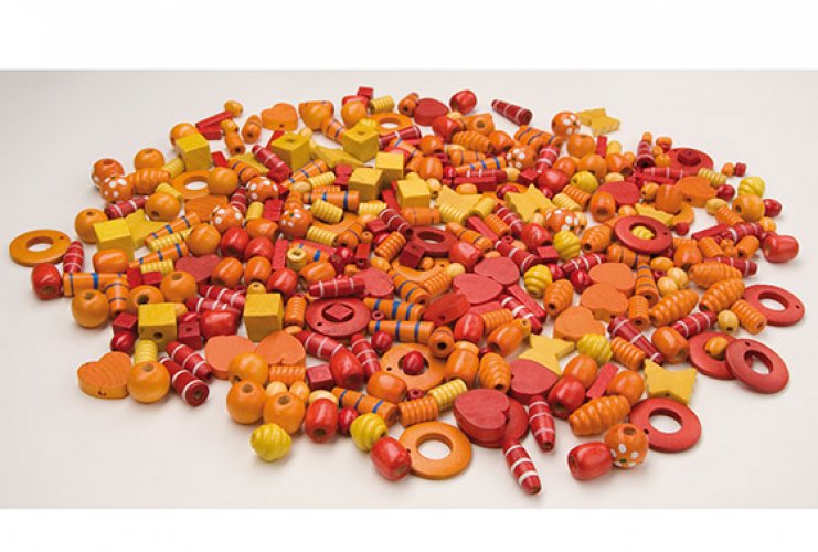 Puuhelmet Playbox punainen, keltainen ja oranssi 250 g, hinta 10,56€