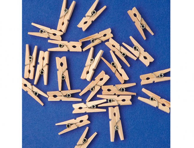 Pyykkipoika Playbox 45 mm puinen /100, hinta 4,76€