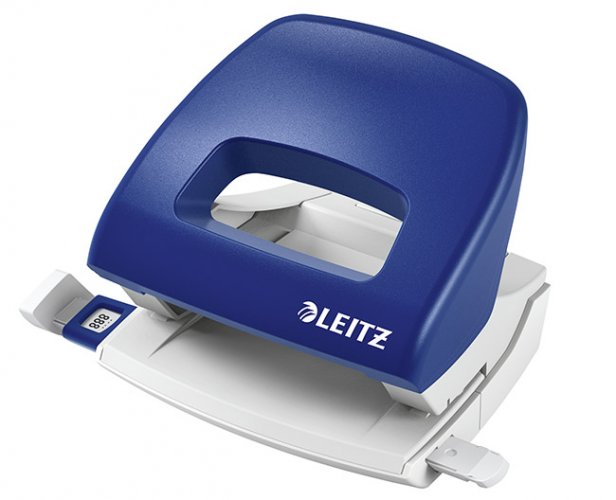 Reiitin Leitz 5038 16 arkkia sininen lävistäjä, hinta 11,86€