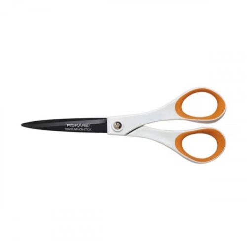 Sakset Fiskars titanium non-stick 18 cm, hinta 12,96€