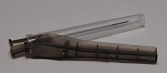 Turvaneula KD-Fine musta 22G x 1 1/2 (0