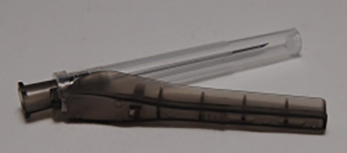 Turvaneula KD-Fine musta 22G x 1 1/4 (0, hinta 17,50€