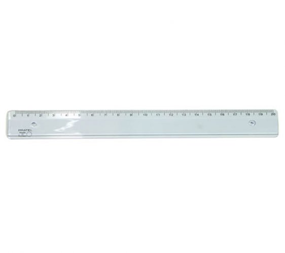 Viivoitin muovinen 20 cm, hinta 0,23€