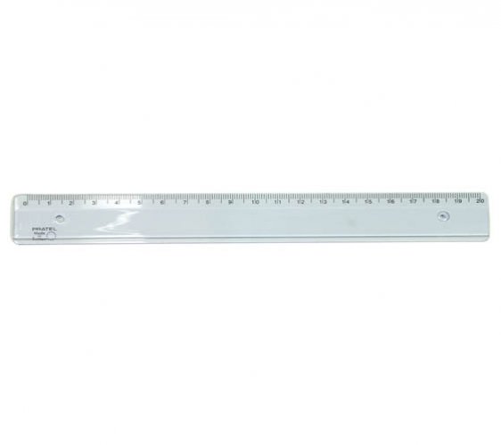 Viivoitin muovinen 20 cm, hinta 0,22€